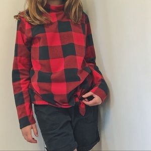 ⋒ soft long sleeve top